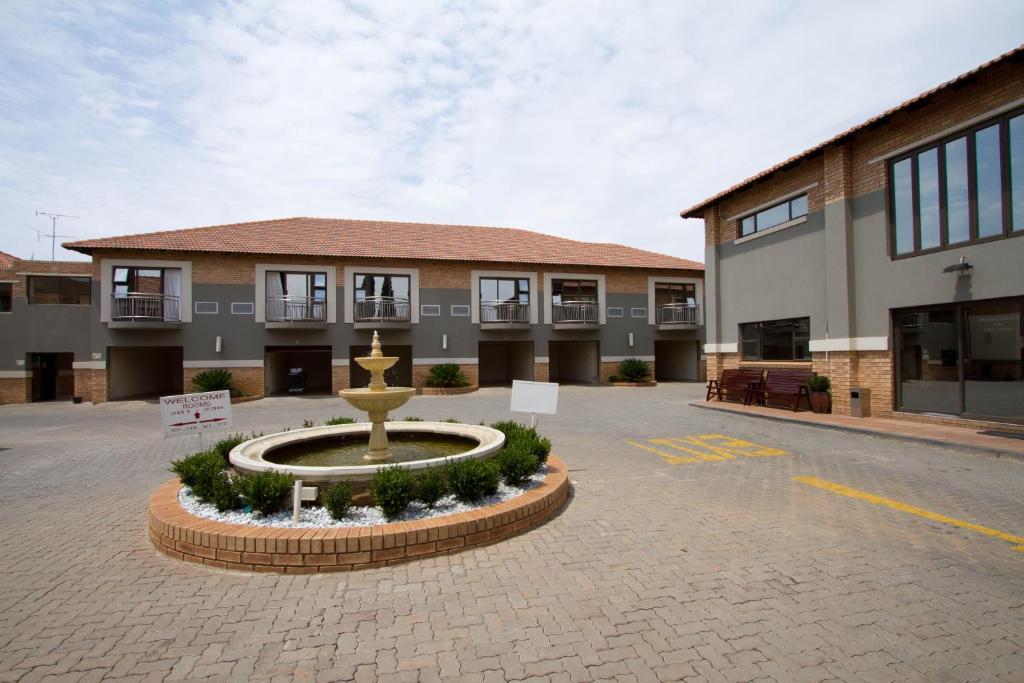 Europrime Hotel Boksburg Eksteriør bilde