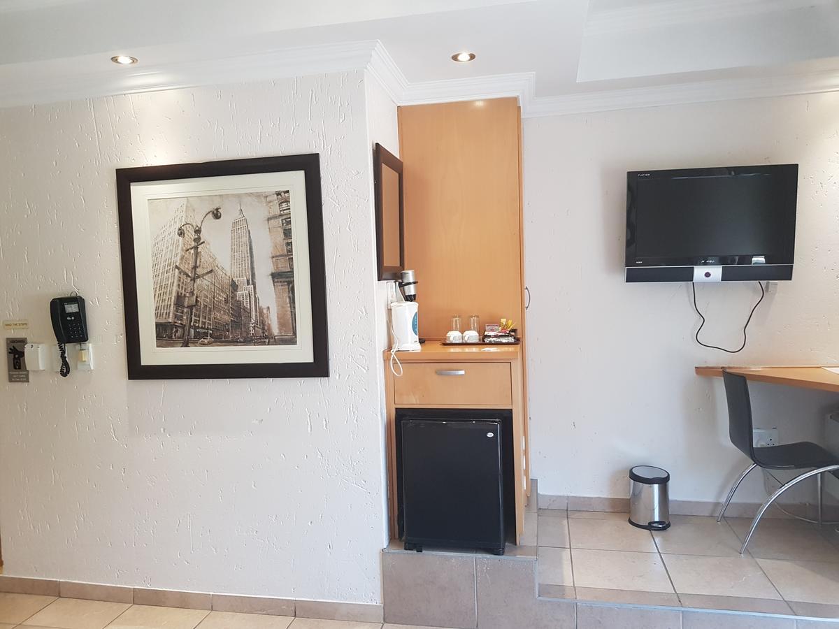 Europrime Hotel Boksburg Eksteriør bilde