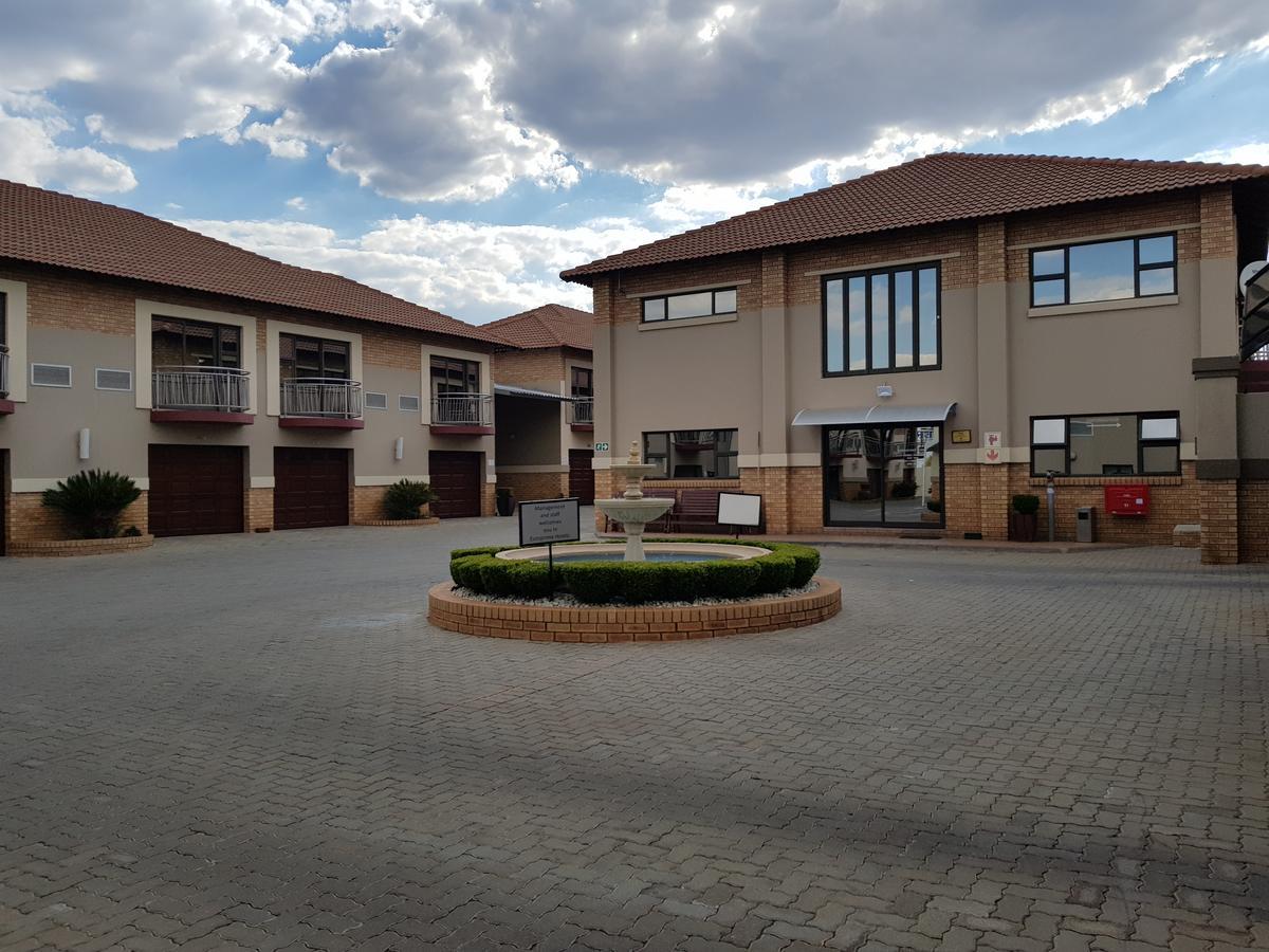 Europrime Hotel Boksburg Eksteriør bilde
