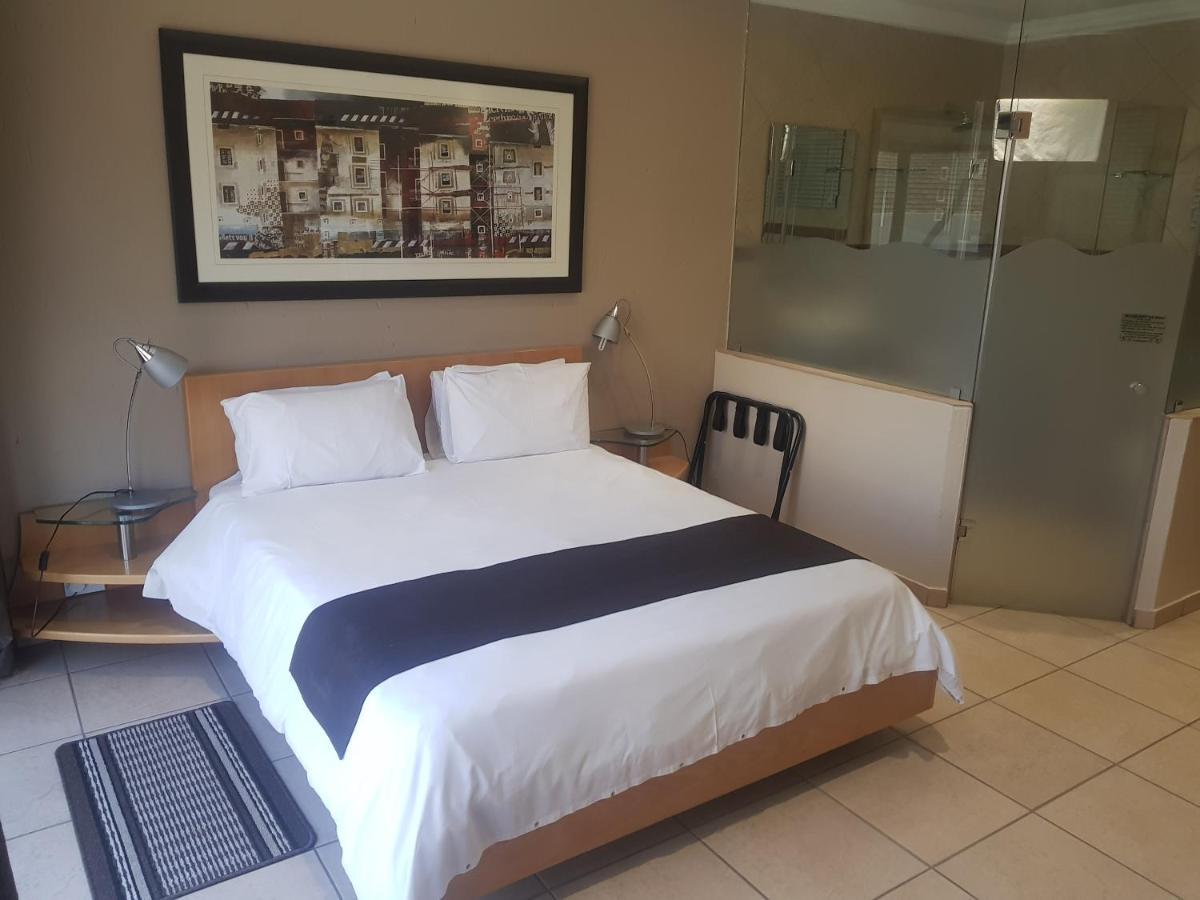 Europrime Hotel Boksburg Eksteriør bilde